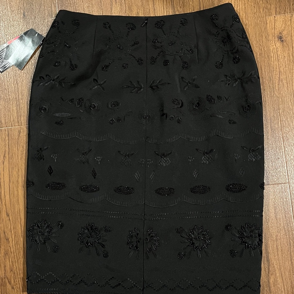 Gorgeous BEADED NWT Dressy Designer Holiday Skirt , A MUST See to Appreciate!